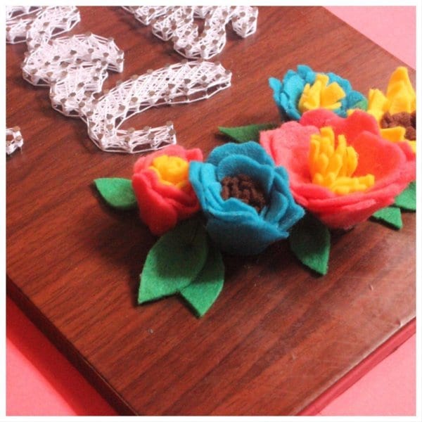 Nameplate with Flowers String Art by Sushmita (angled view)
