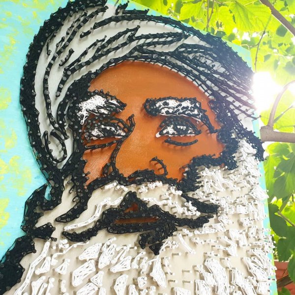 Sadhguru String Art by Sonal Malhotra